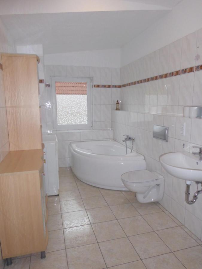 App. Weisses Haus Apartment Hohen Neuendorf Exterior photo