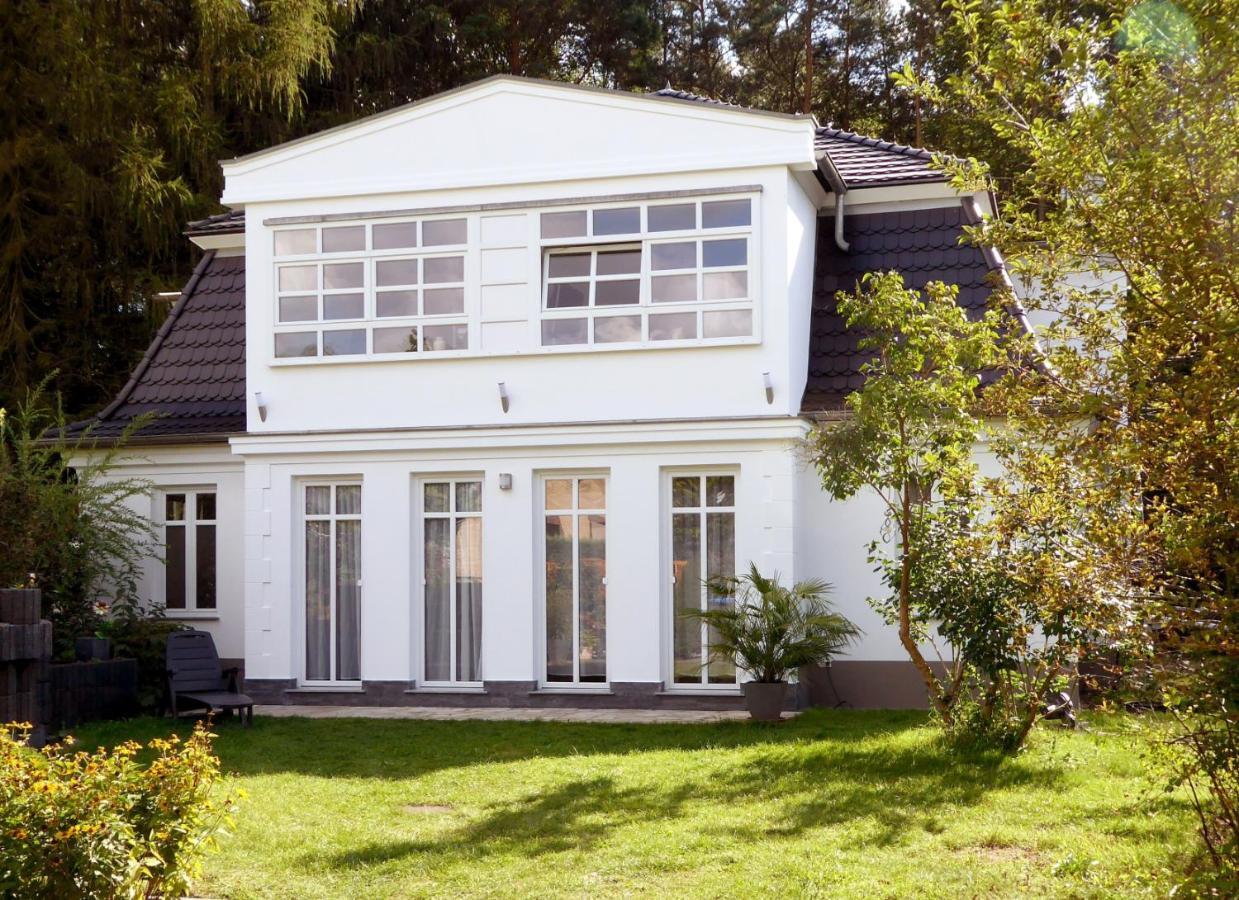 App. Weisses Haus Apartment Hohen Neuendorf Exterior photo
